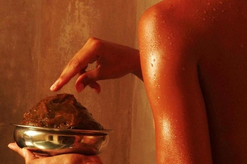 Gommage au savon noir Gommage au savon noir